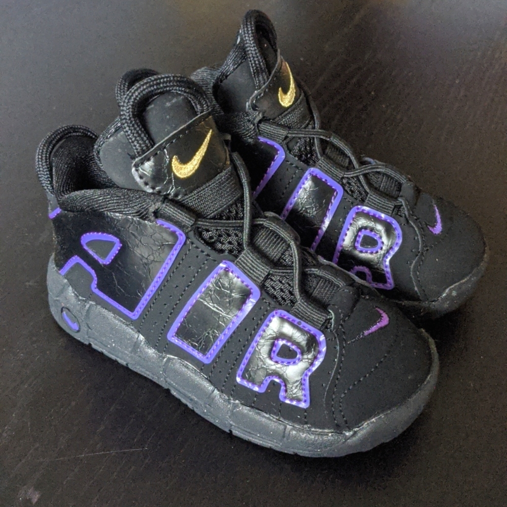 Black & Action Grape-White Nike Air More Uptempo (TD)